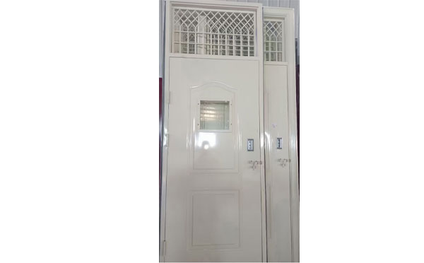 果洛学校教室门