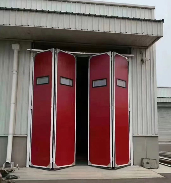 果洛工业折叠门在大型装配车间出入口的应用实例